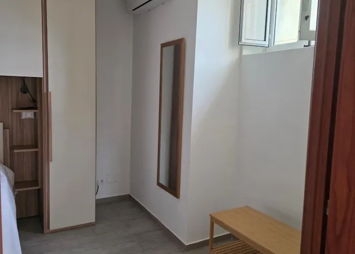 Apartament Aurora Tor Vergata,free Gated Private Parking
