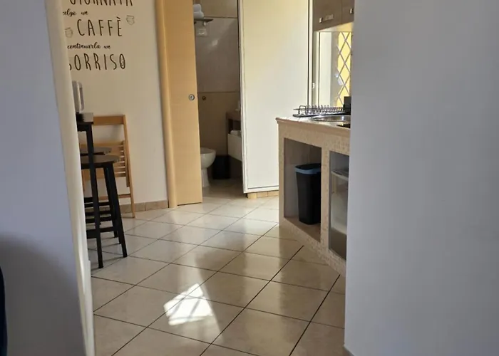 Apartament Aurora Tor Vergata,free Gated Private Parking *