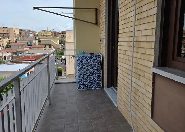 Aurora Tor Vergata,free Gated Private Parking Apartament Rzym