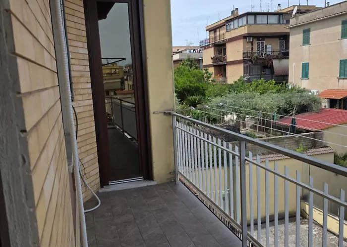 Aurora Tor Vergata,free Gated Private Parking * Rzym